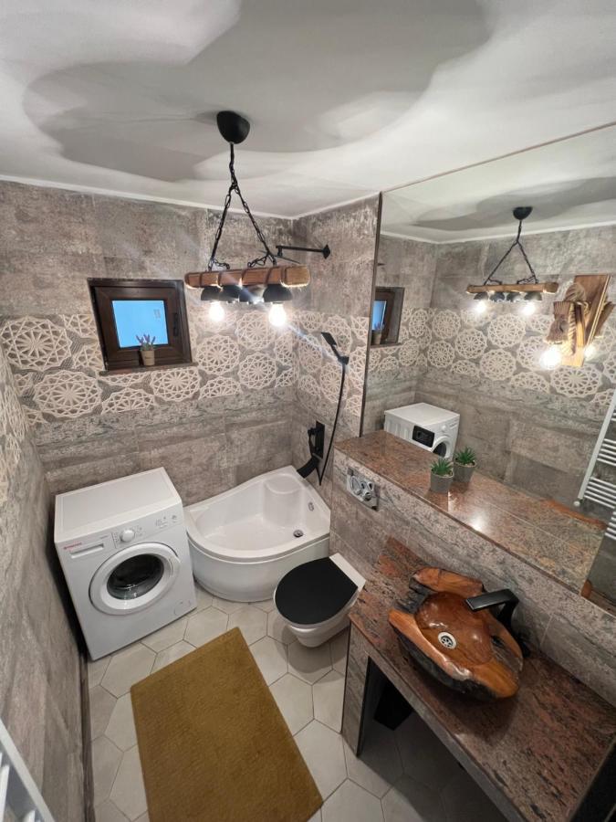 Sunny Luxury Home G. Enescu Suceava Bagian luar foto