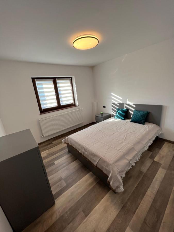 Sunny Luxury Home G. Enescu Suceava Bagian luar foto